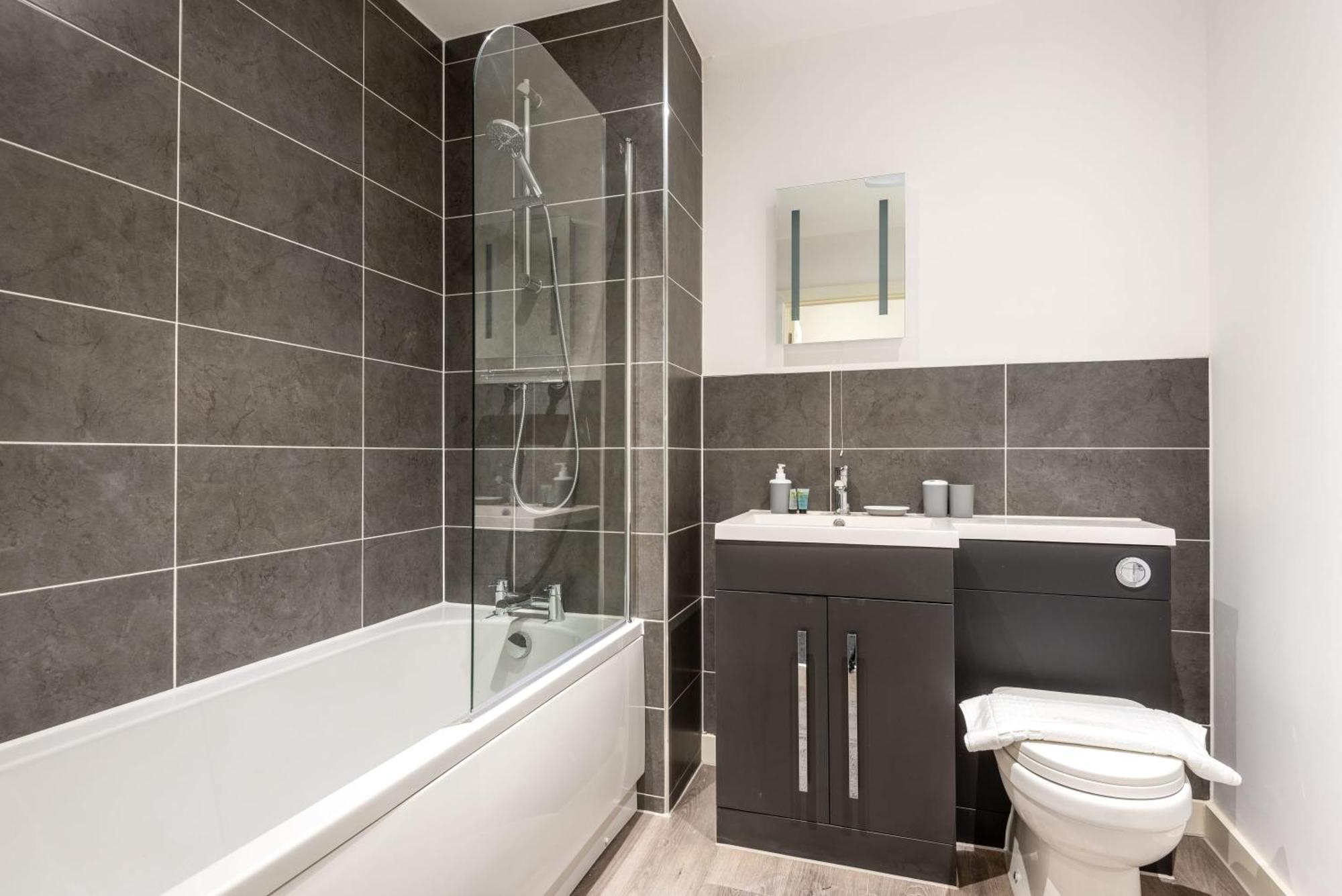 Contemporary 1 Bed Central Rotherham Studio Exterior photo